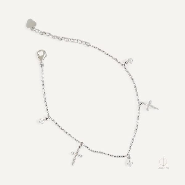 Bracelet Croix minimaliste pour une touche chic