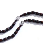 Chapelet traditionnel, croix métallique, objet de dévotion