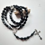Chapelet homme avec croix traditionnelle en métal