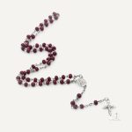 Chapelet catholique rouge en perles élégantes