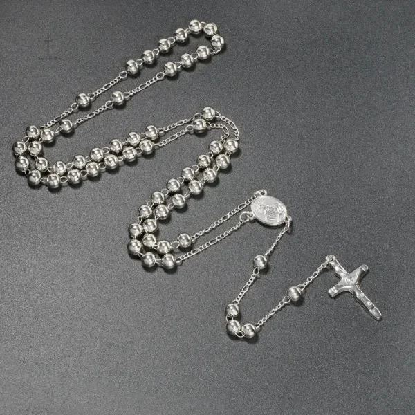Chapelet élégant avec croix et perles brillantes