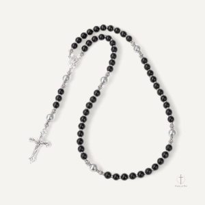 Chapelet avec perles et crucifix en argent