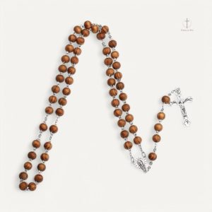 Chapelet en bois avec croix en acier