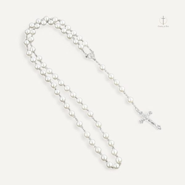Chapelet en Pierre Blanche, accessoire spirituel élégant