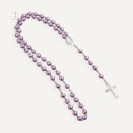 Chapelet violet en perles pour la prière et la méditation