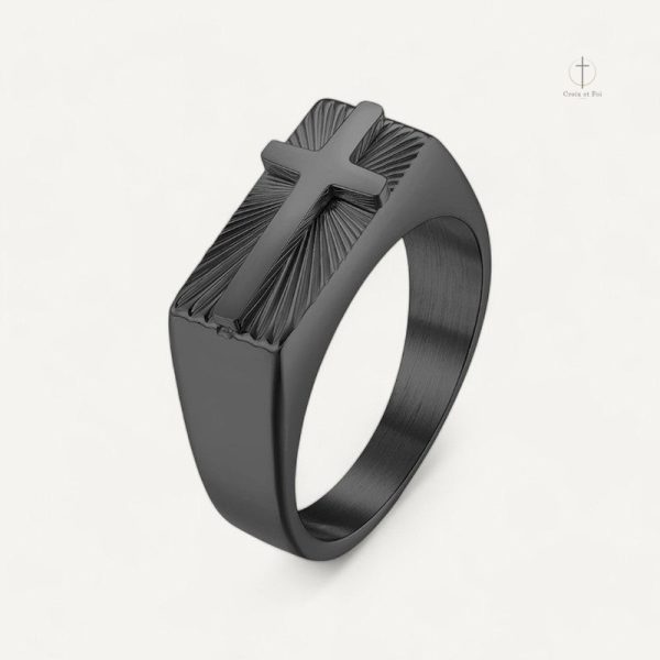 Bague Croix contemporaine, parfaite pour toute occasion