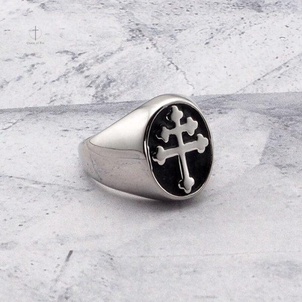 Accessoire mode, chevalière Croix en argent