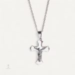 Accessoire religieux : collier Croix avec Christ