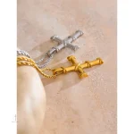 Collier de croix, symbole d'alliance durable