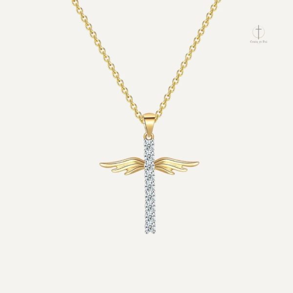 Collier Croix Ange pour Femme en design élégant