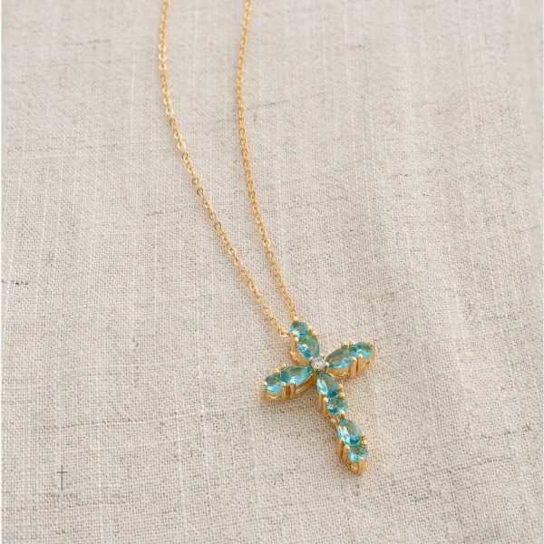 Collier céleste croix, un symbole de foi et d'élégance