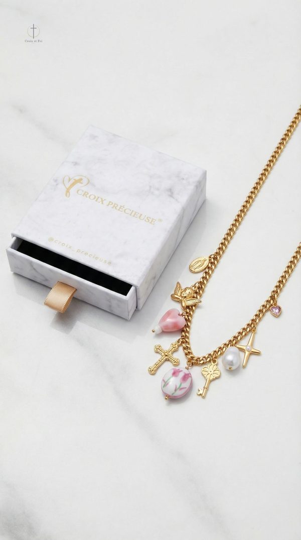Collier Doré style Charms