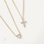 Collier Croix & Cœur Dorés avec Cristaux scintillants