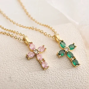 Collier Croix Élixir avec pendentif symbolique unique