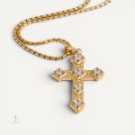Collier Croix Éclat Précieux en argent
