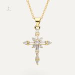 Collier Croix Élégance Dorée en métal doré