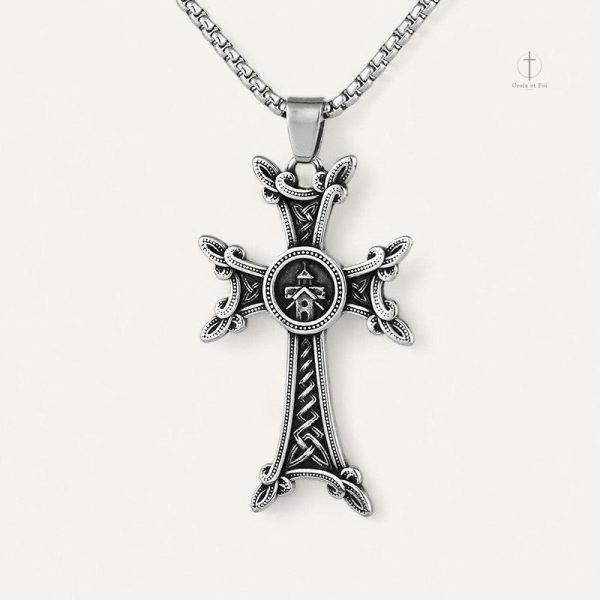 Collier Croix Gothique Argenté Médiéval