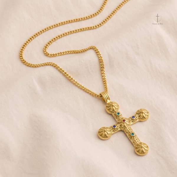Bijou Croix unique, parfait pour les occasions spéciales