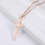 Accessoire religieux : collier croix avec symbole de foi