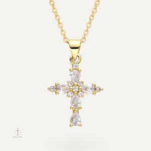 Collier Croix Lumière Pure en design élégant et épuré