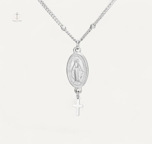 Collier Croix avec Médaille Élégante