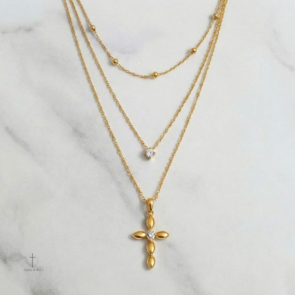 Collier Multirangs, finition élégante et délicate