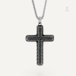 Collier Croix Ornée pour Homme