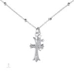 Accessoire tendance : collier croix en duo