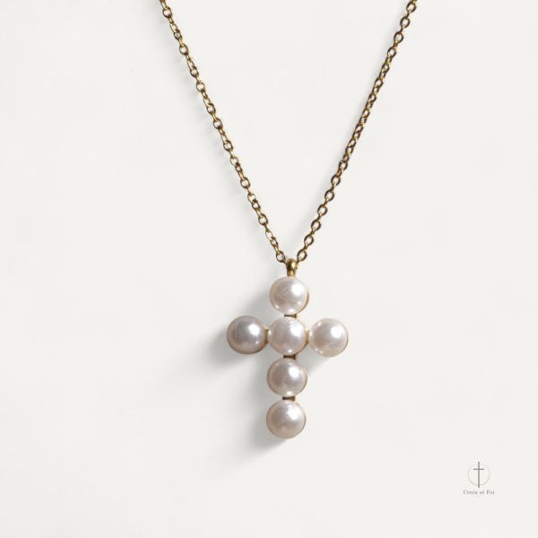 Collier Croix avec Perles Blanches élégantes