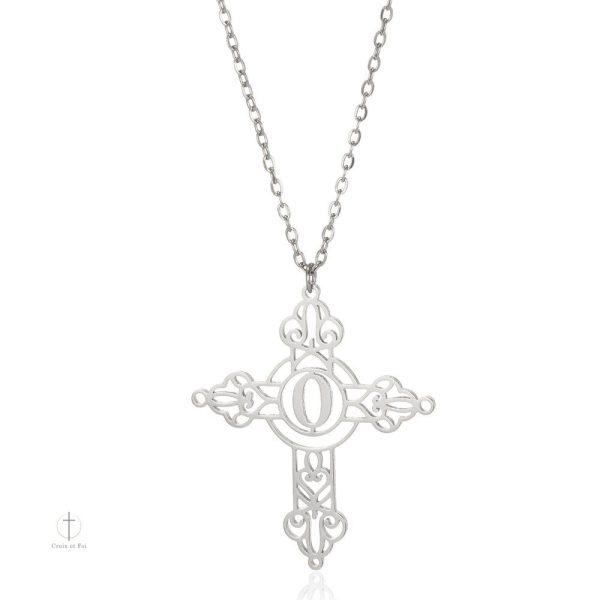 Collier avec pendentif Croix et prénom