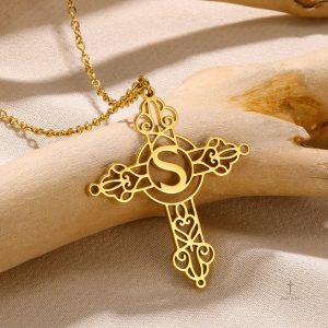 Collier Croix gravé avec prénom