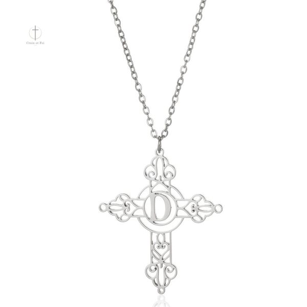 Collier Croix tendance et unique