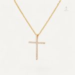 Collier Croix en Pierre avec Zirconium