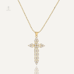 Collier Croix Prestige en métal élégant