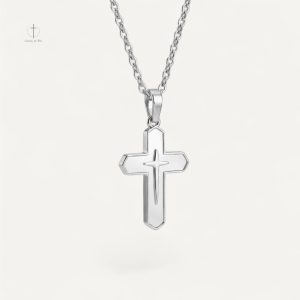 Bijou Croix Nacré au design raffiné
