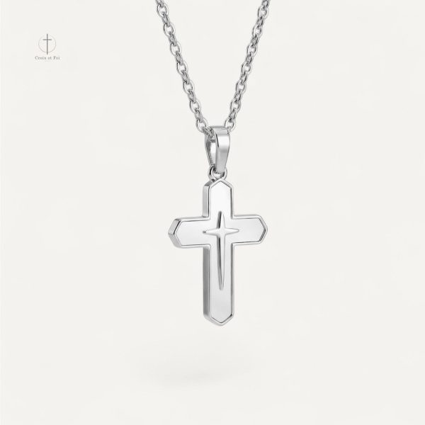 Bijou Croix Nacré au design raffiné