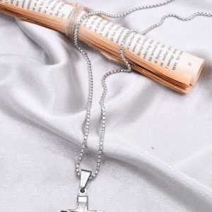 Collier Croix Relief en argenté