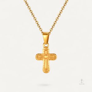 Collier Croix Relief Vintage élégant en métal