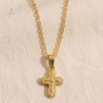 Accessoire vintage croix, style unique et tendance