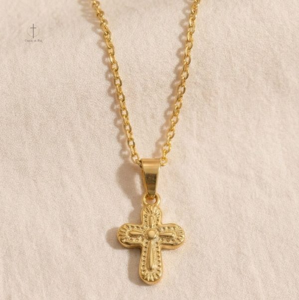 Accessoire vintage croix, style unique et tendance