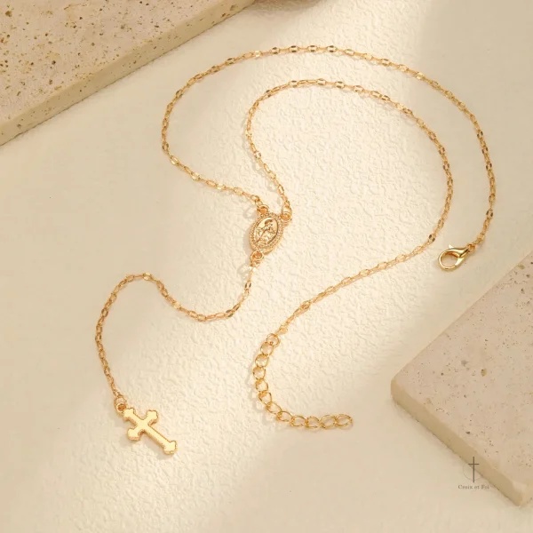 Collier de prière avec design délicat