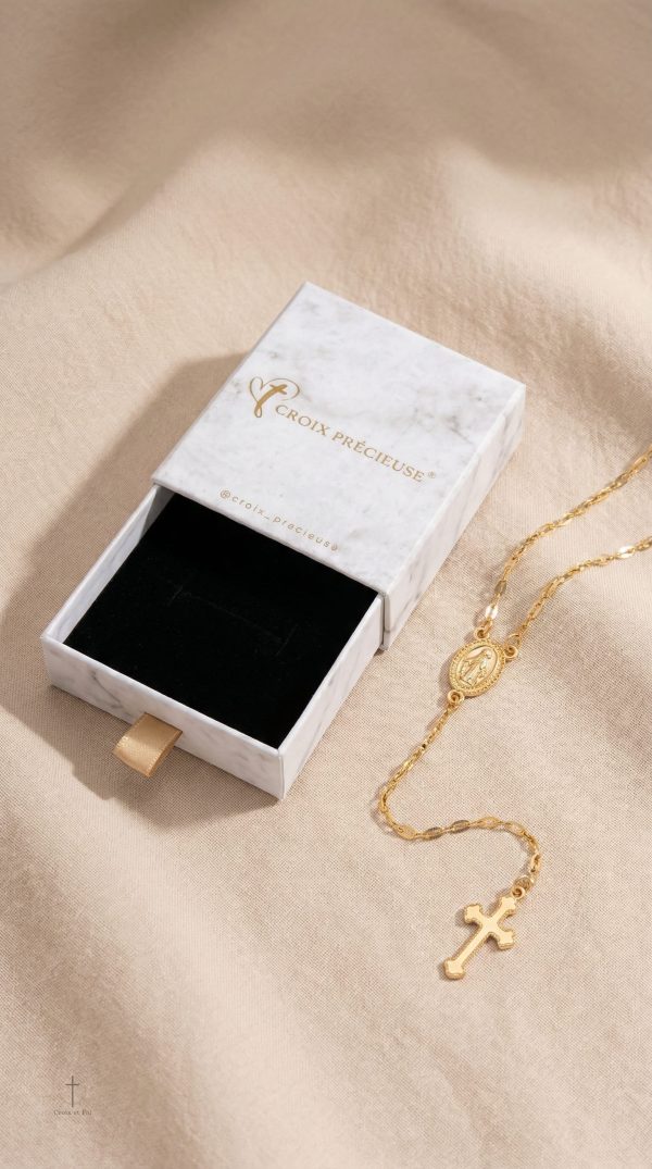 Collier Croix pour une touche sacrée