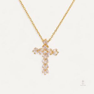 Collier Croix en Zirconium