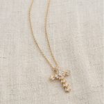 Bijou Croix, design contemporain en Zirconium