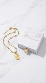 Collier Croix Vierge Marie, un symbole de dévotion