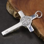 Croix bicolore en argent sterling, accessoire raffiné pour hommes et femmes