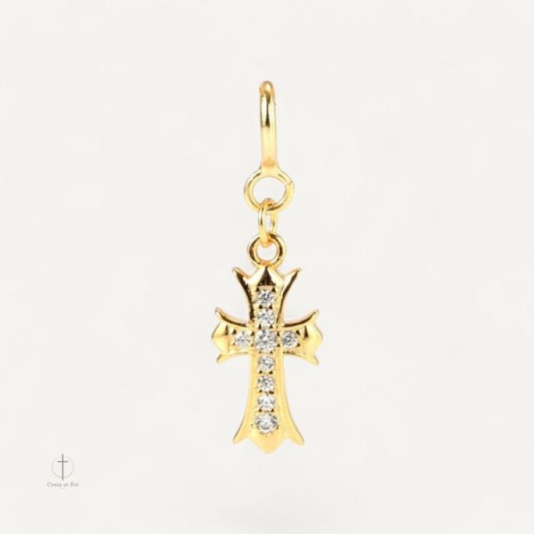 pendentif-croix-brillante-1 Pendentif Croix Brillante en argent avec éclat scintillant