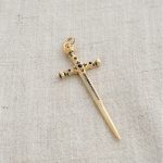 Pendentif croix épée avec finition brillante