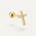Petit Piercing Croix en acier inoxydable pour une touche élégante