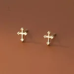 Bijoux croix orné, parfait pour les amateurs de symboles
